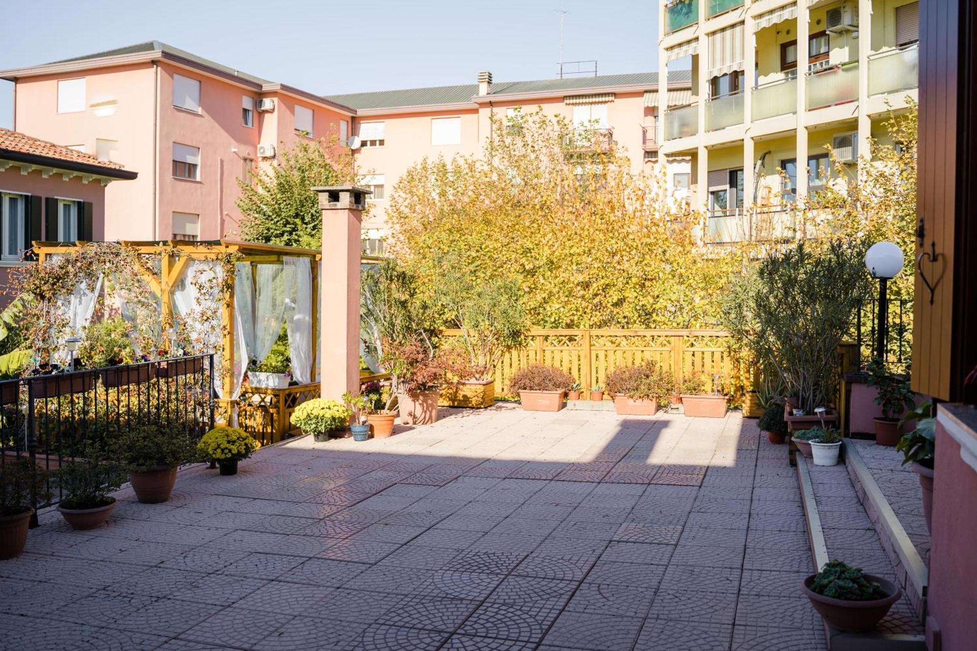 All'Altana B&B Apartment 마르게라 외부 사진